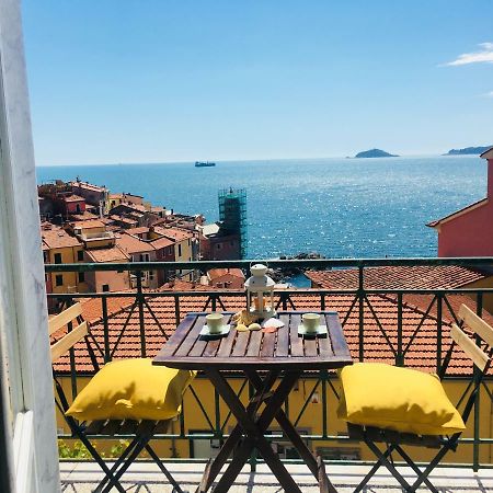 Vento Di Mare Apartment Tellaro Exterior photo