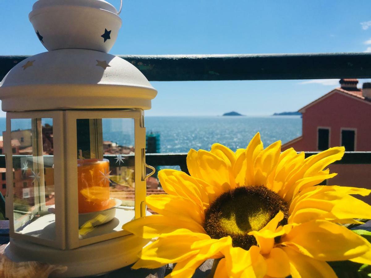Vento Di Mare Apartment Tellaro Exterior photo