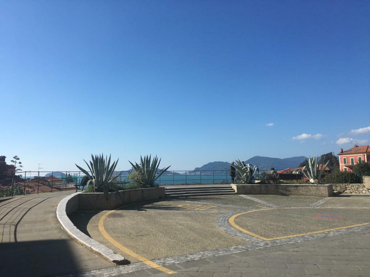 Vento Di Mare Apartment Tellaro Exterior photo